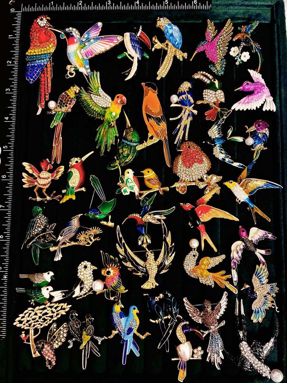 Lot of 40 Bird Brooch Pins Enamel Rhinestone Parrot Hummingbird Swallow Toucan